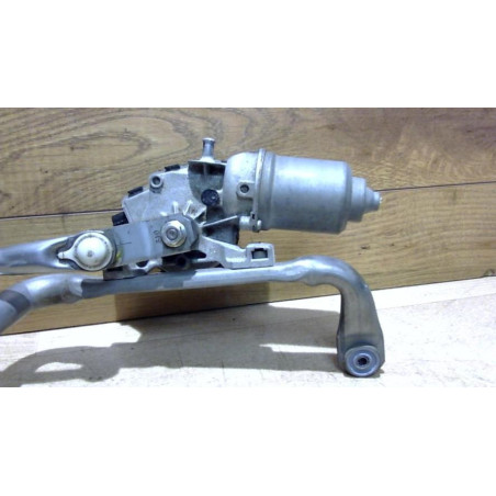 Moteur essuie glace avant TOYOTA YARIS 3 PHASE 1 d’occasion