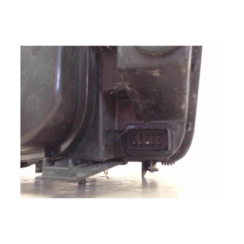 Optique avant principal droit (feux)(phare) FORD C-MAX 1 PHASE 1 d’occasion