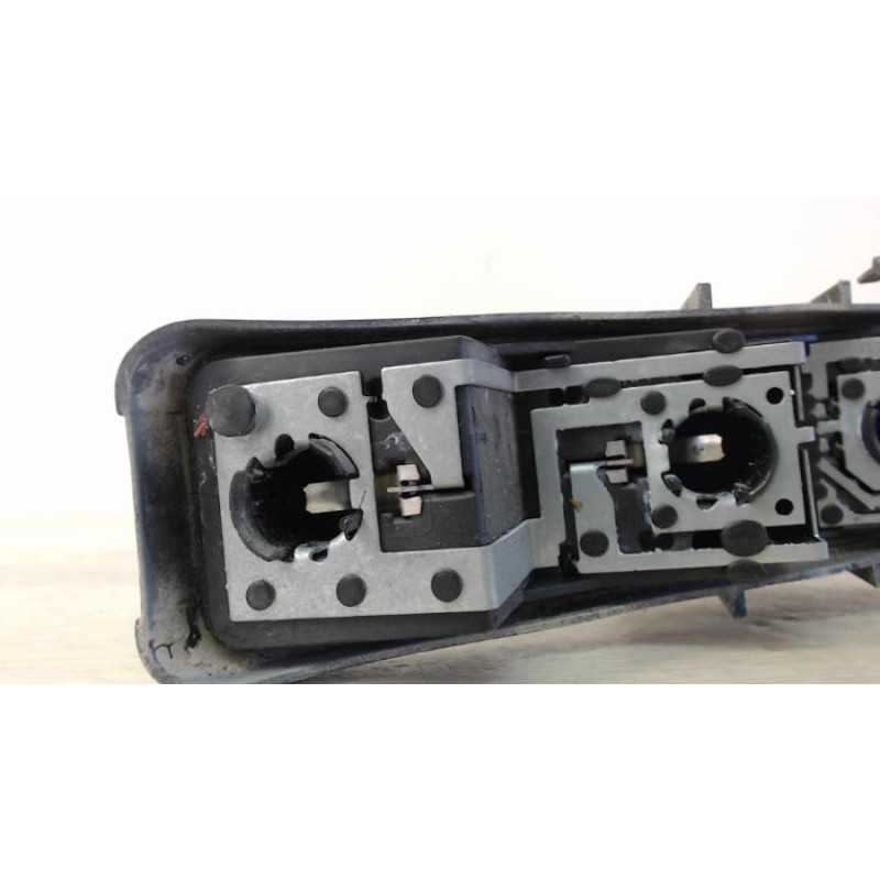 Platine feu arriere gauche RENAULT SCENIC 2 PHASE 1 d’occasion