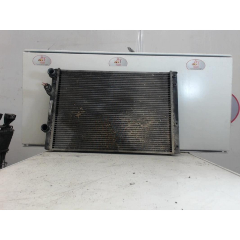 Radiateur eau VOLKSWAGEN POLO III (6N2) PHASE 2 d’occasion