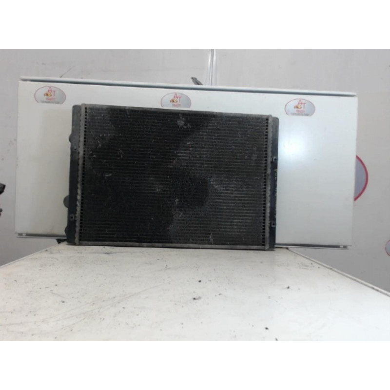 Radiateur eau VOLKSWAGEN POLO III (6N2) PHASE 2 d’occasion