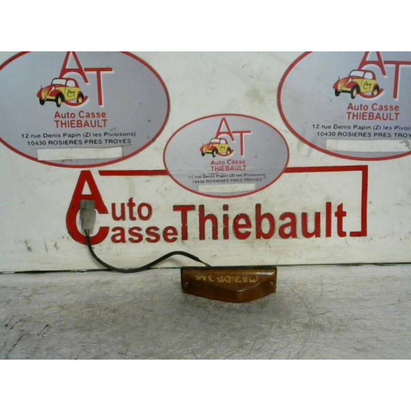 Optique avant secondaire gauche (feux)(clignotant) MAZDA 323 I d’occasion