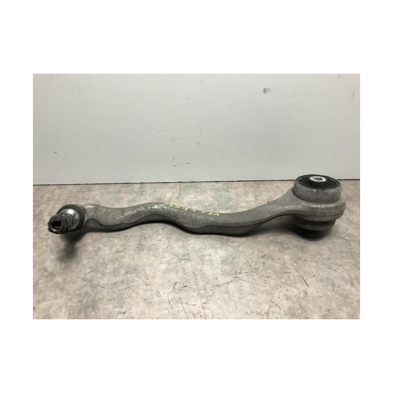 Bras de suspension superieur avant droit BMW SERIE 1 F21 PHASE 1 d’occasion