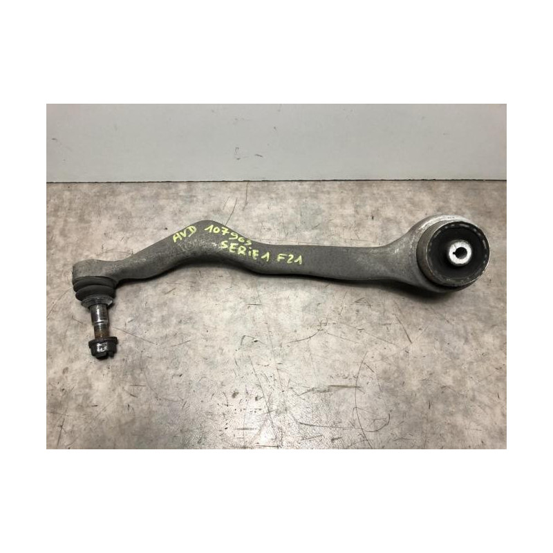Bras de suspension superieur avant droit BMW SERIE 1 F21 PHASE 1 d’occasion