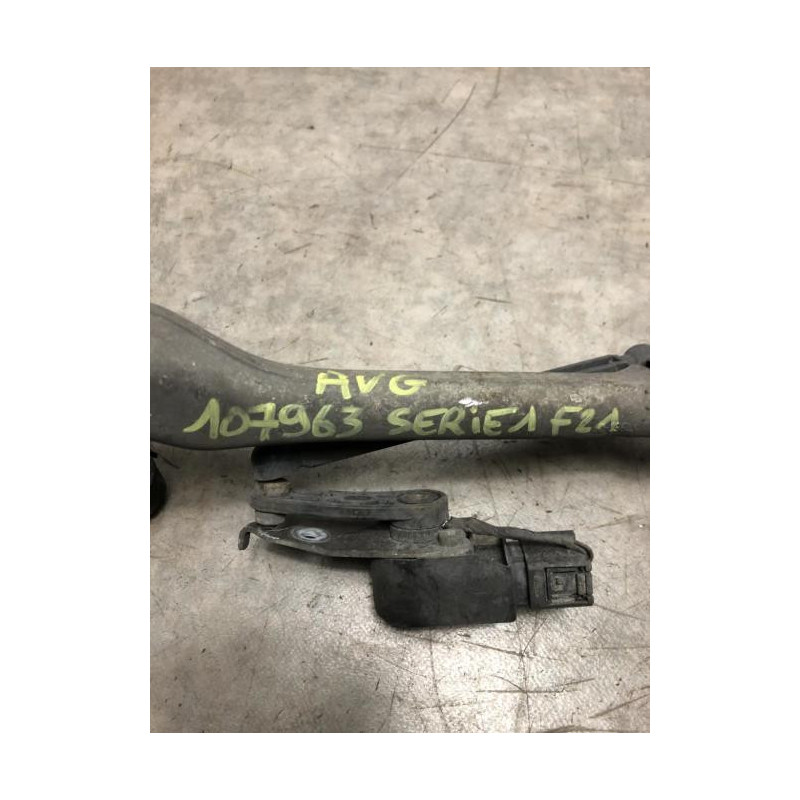 Bras de suspension superieur avant gauche BMW SERIE 1 F21 PHASE 1 d’occasion