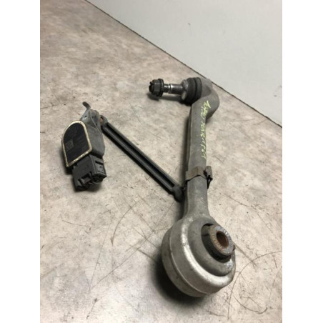 Bras de suspension superieur avant gauche BMW SERIE 1 F21 PHASE 1 d’occasion