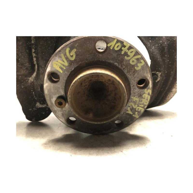 Fusee avant gauche BMW SERIE 1 F21 PHASE 1 d’occasion