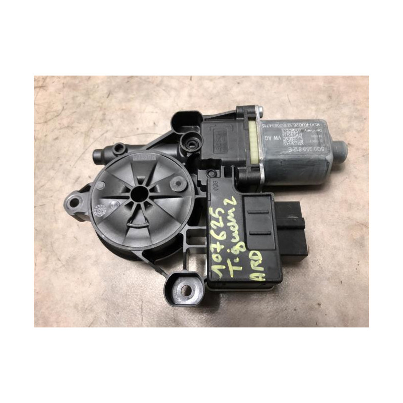 Moteur leve vitre arriere droit VOLKSWAGEN TIGUAN 2 PHASE 1 d’occasion
