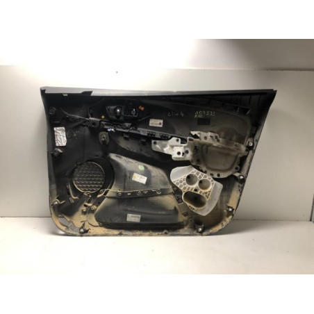 Panneau de porte avant gauche RENAULT CLIO 4 PHASE 1 d’occasion