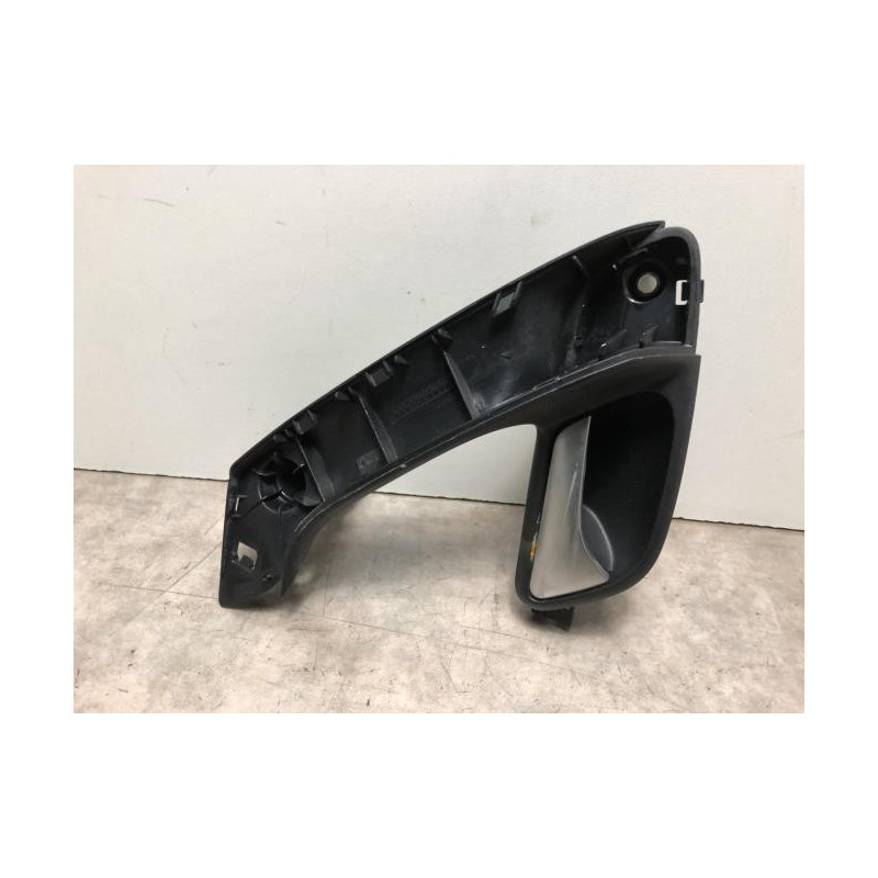Poignee interieur avant droit VOLKSWAGEN POLO 5 PHASE 2 d’occasion