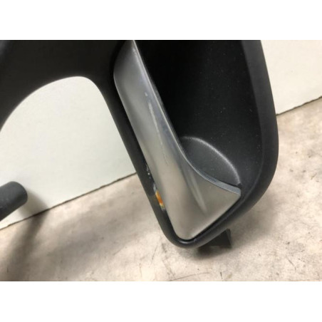 Poignee interieur avant droit VOLKSWAGEN POLO 5 PHASE 2 d’occasion