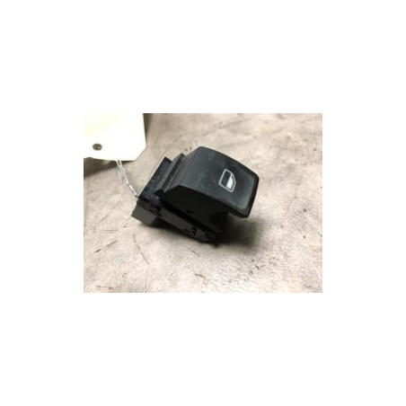 Interrupteur de leve vitre avant droit VOLKSWAGEN POLO 5 PHASE 2 d’occasion