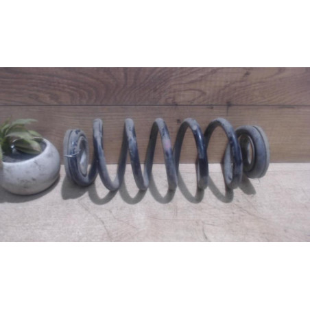 Ressort de suspension arriere droit SMART FORTWO 2 COUPE d’occasion