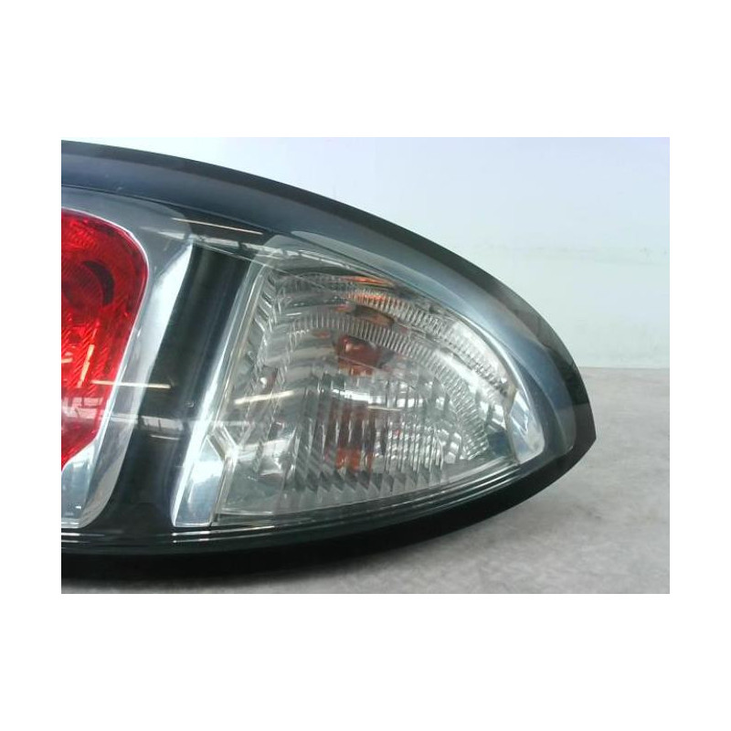 Feu arriere principal gauche (feux) CITROEN C3 PICASSO PHASE 1 d’occasion