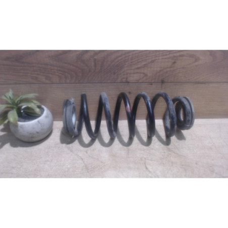 Ressort de suspension arriere gauche SMART FORTWO 2 COUPE d’occasion