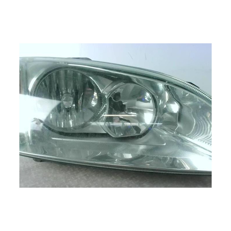 Optique avant principal droit (feux)(phare) FORD FOCUS 2 PHASE 1 d’occasion