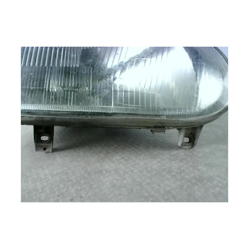 Optique avant principal droit (feux)(phare) VOLKSWAGEN GOLF 3 d’occasion