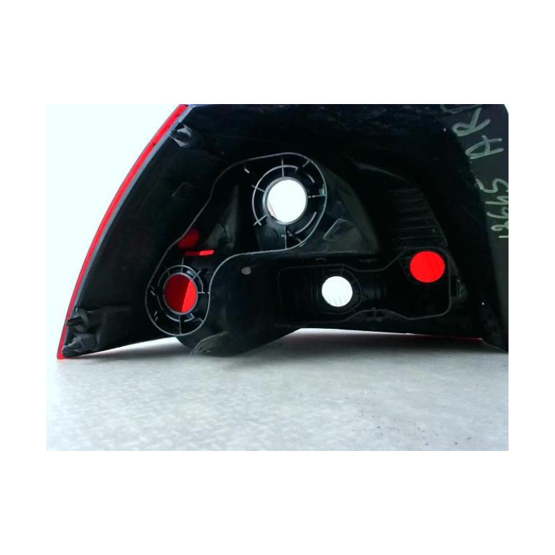 Feu arriere principal droit (feux) RENAULT MEGANE 2 PHASE 1 d’occasion