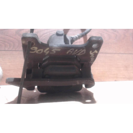 Etrier avant gauche (freinage) SMART FORTWO 2 COUPE d’occasion
