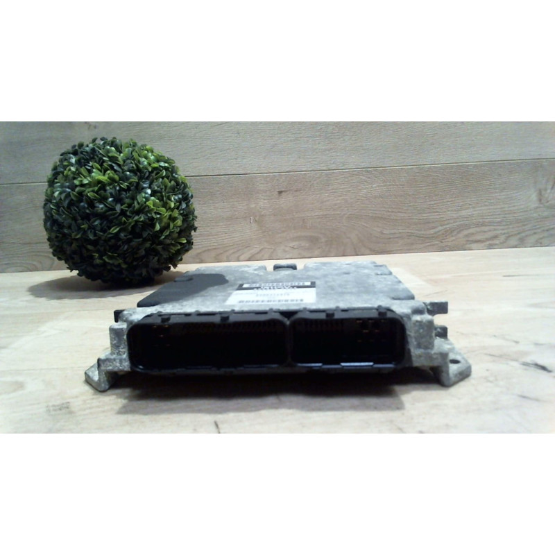 Calculateur moteur RENAULT ESPACE 4 PHASE 1 d’occasion