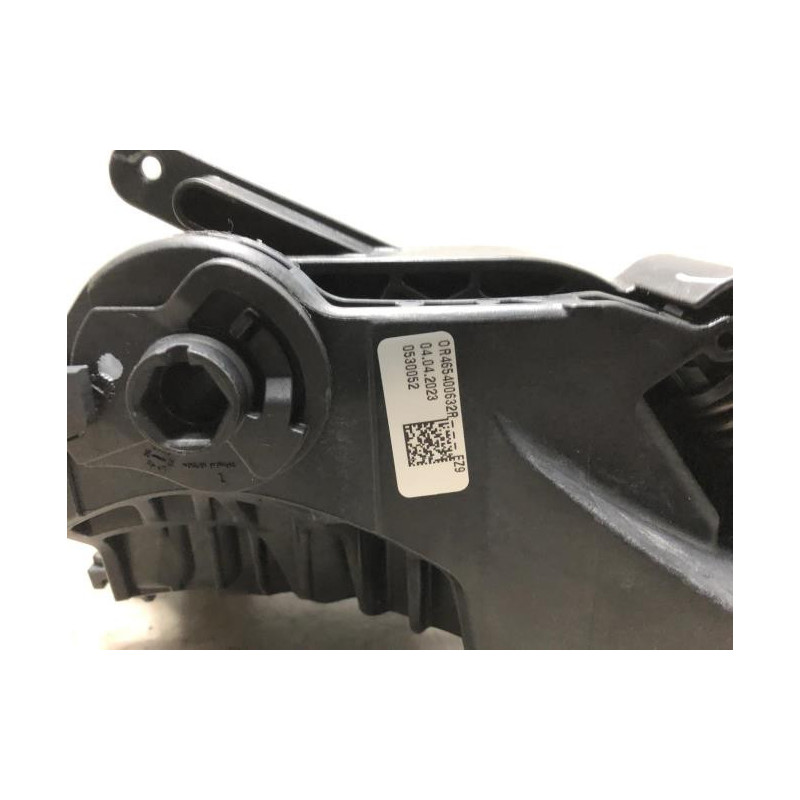 Pedalier d'embrayage RENAULT CLIO 5 d’occasion