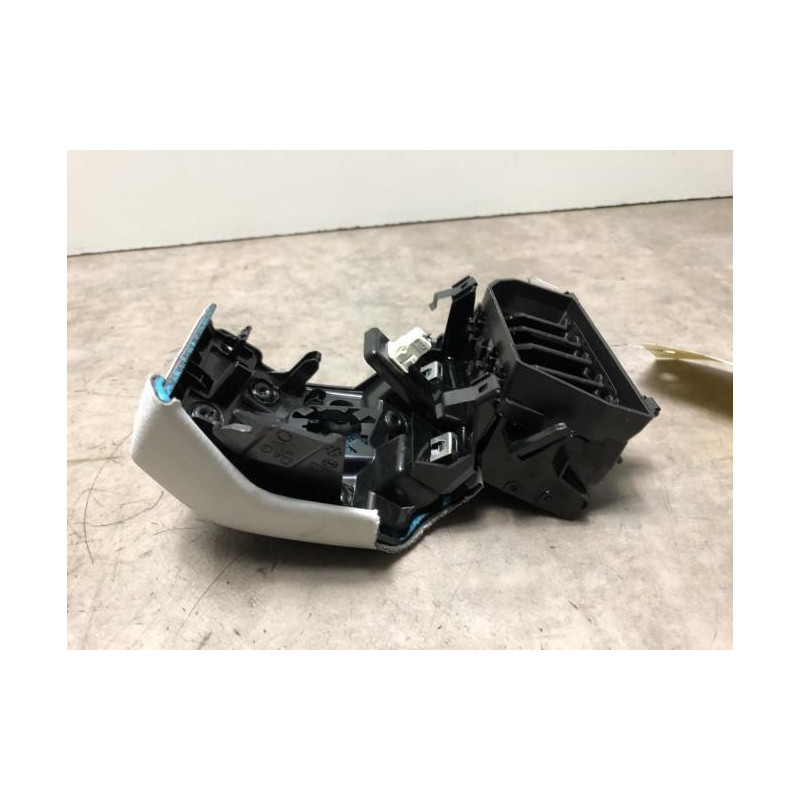 Aerateur tableau de bord RENAULT CLIO 5 d’occasion