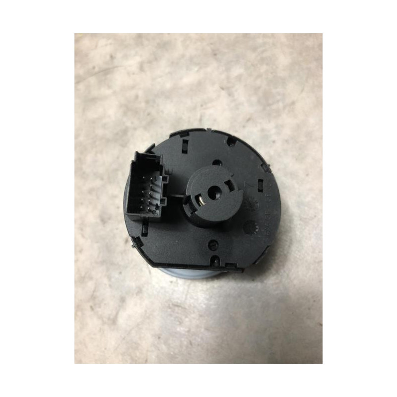 Commande de phare VOLKSWAGEN TIGUAN 2 PHASE 1 d’occasion
