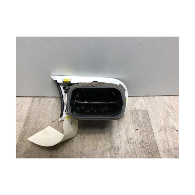 Aerateur tableau de bord avant gauche CITROEN C3 3 PHASE 2 d’occasion