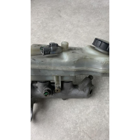 Maitre cylindre (freinage) RENAULT MEGANE 2 PHASE 1 d’occasion