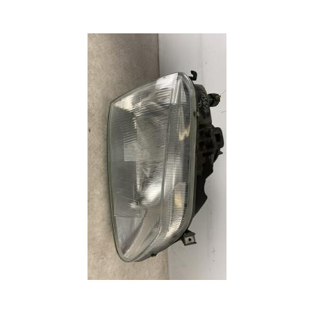 Optique avant principal droit (feux)(phare) RENAULT MEGANE 1 PHASE 1 d’occasion