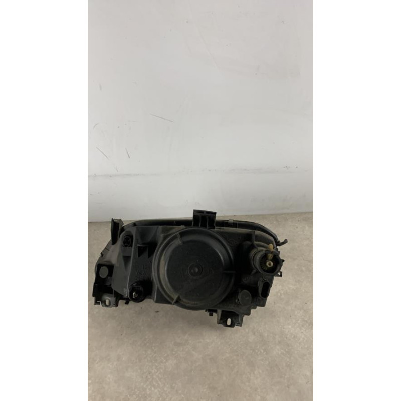 Optique avant principal droit (feux)(phare) RENAULT MEGANE 1 PHASE 1 d’occasion