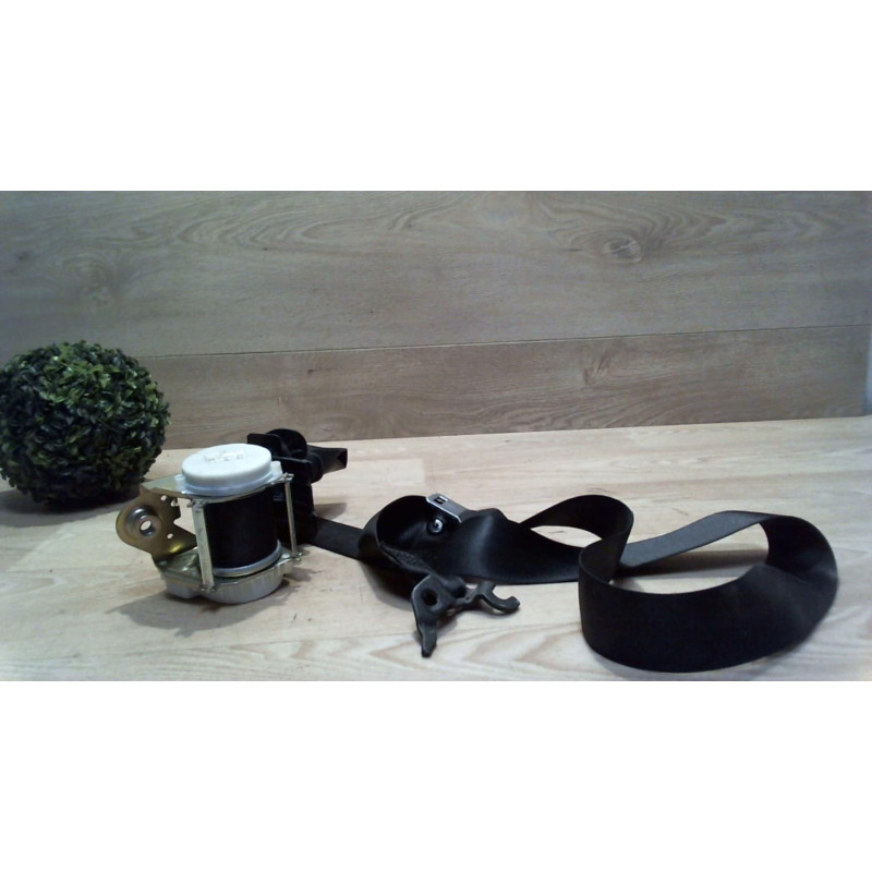 Ceinture avant gauche BMW SERIE 1 E87 PHASE 1 d’occasion