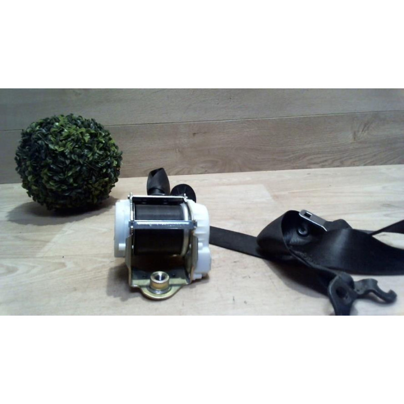 Ceinture avant gauche BMW SERIE 1 E87 PHASE 1 d’occasion