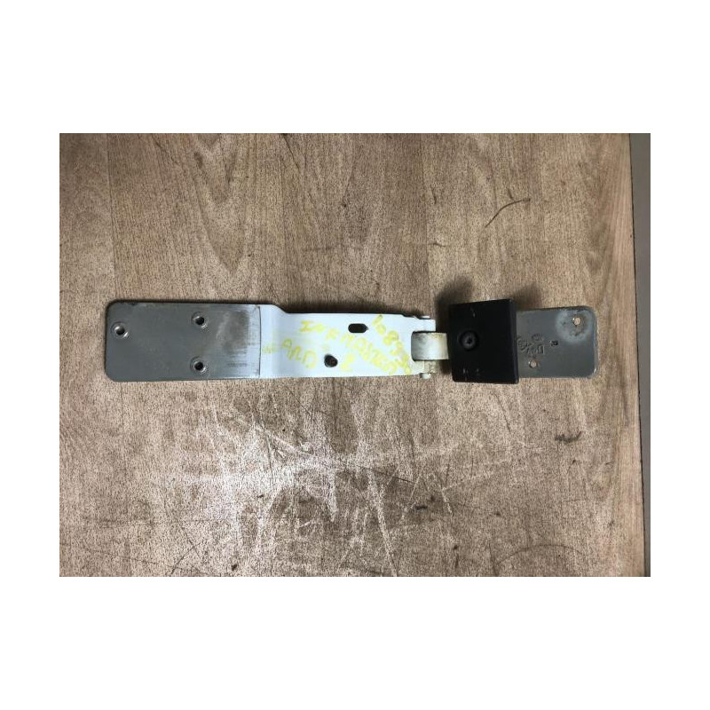 Charniere de porte de coffre droit CITROEN BERLINGO 1 PHASE 2 d’occasion