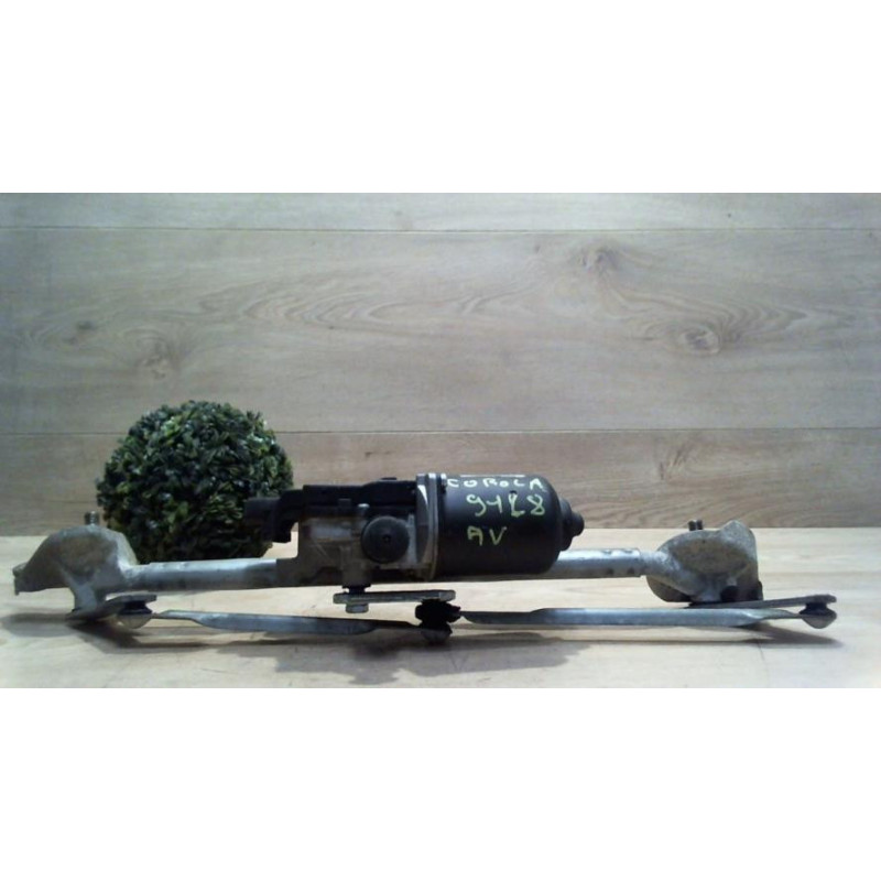 Moteur essuie glace avant TOYOTA COROLLA VERSO 2 PHASE 2 d’occasion
