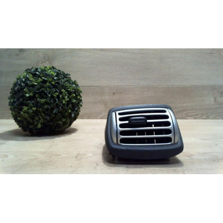 Aerateur tableau de bord avant gauche SMART FORTWO 2 COUPE d’occasion