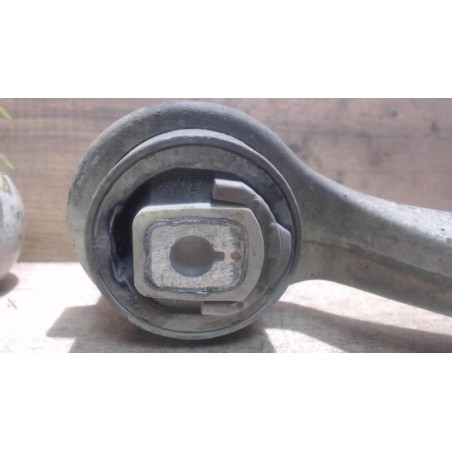 Bras de suspension superieur avant gauche AUDI A6 2 PHASE 2 d’occasion