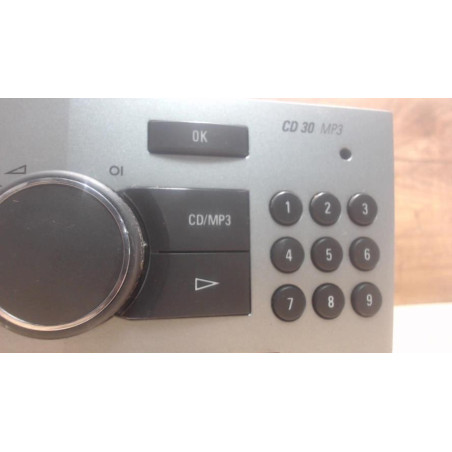 Autoradio d'origine OPEL ASTRA H GTC PHASE 2 d’occasion