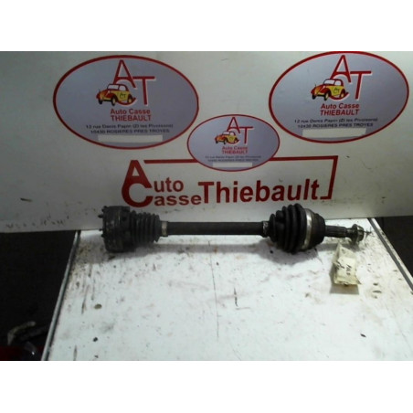 Cardan gauche (transmission) VOLKSWAGEN POLO III (6N1) d’occasion