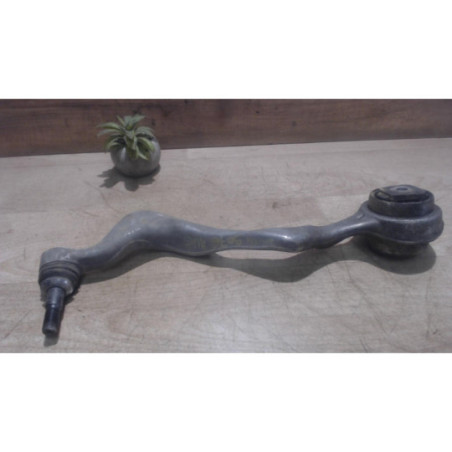 Bras de suspension superieur avant gauche BMW SERIE 1 E87 PHASE 1 d’occasion