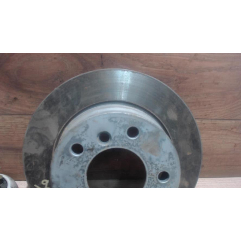 Disque arriere droit (freinage) BMW SERIE 1 E87 PHASE 1 d’occasion