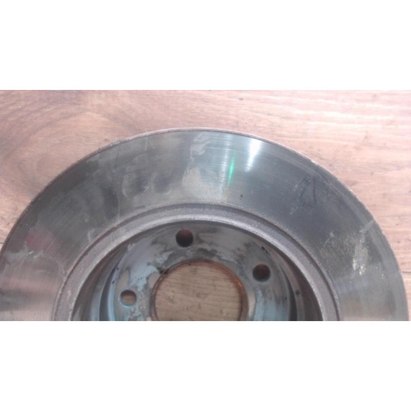 Disque arriere gauche (freinage) BMW SERIE 1 E87 PHASE 1 d’occasion