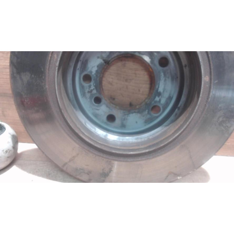 Disque arriere gauche (freinage) BMW SERIE 1 E87 PHASE 1 d’occasion