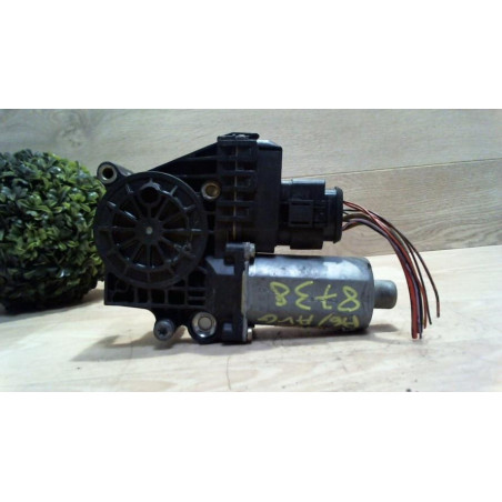 Moteur essuie glace avant gauche AUDI A6 2 PHASE 2 d’occasion
