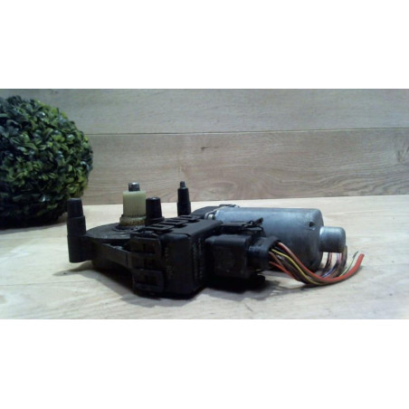 Moteur essuie glace avant gauche AUDI A6 2 PHASE 2 d’occasion