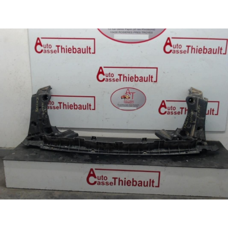 Support de pare chocs arriere RENAULT KANGOO II d’occasion