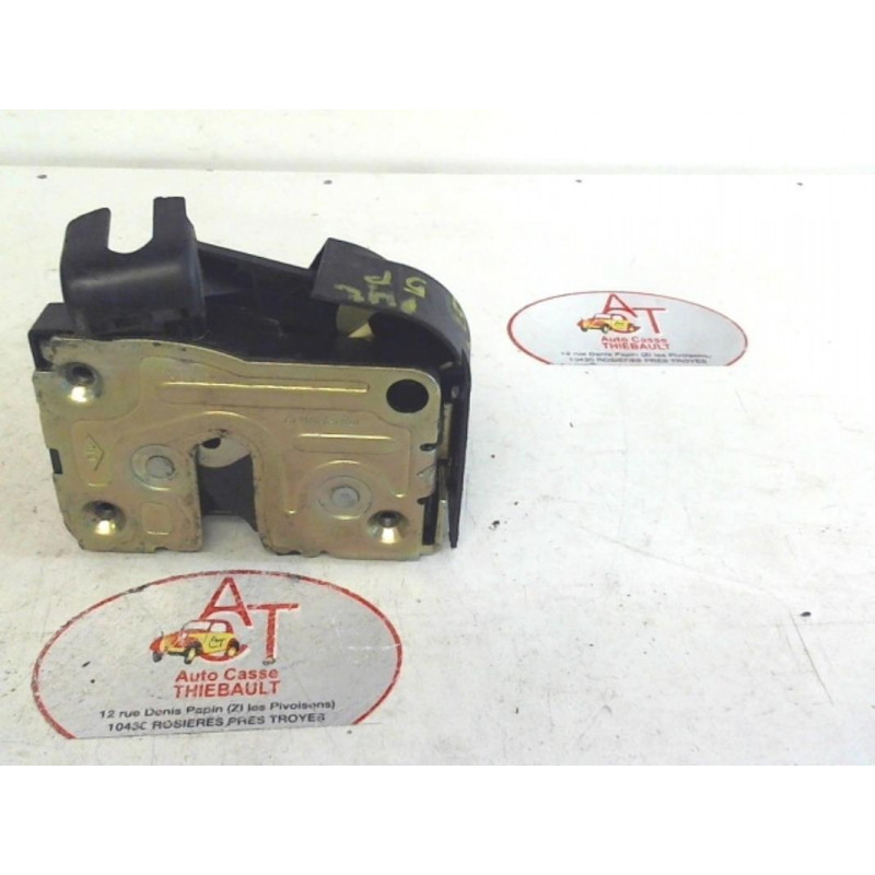 Serrure avant gauche RENAULT CLIO II PHASE 3 d’occasion
