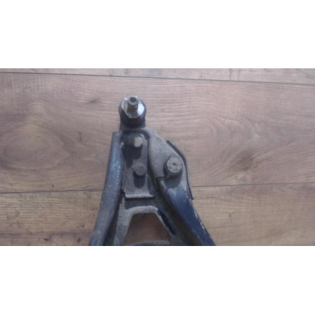 Triangle inferieur avant droit RENAULT KANGOO 1 PHASE 1 d’occasion