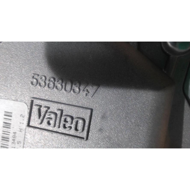 Moteur essuie glace avant droit CITROEN C4 GRAND PICASSO 1 d’occasion