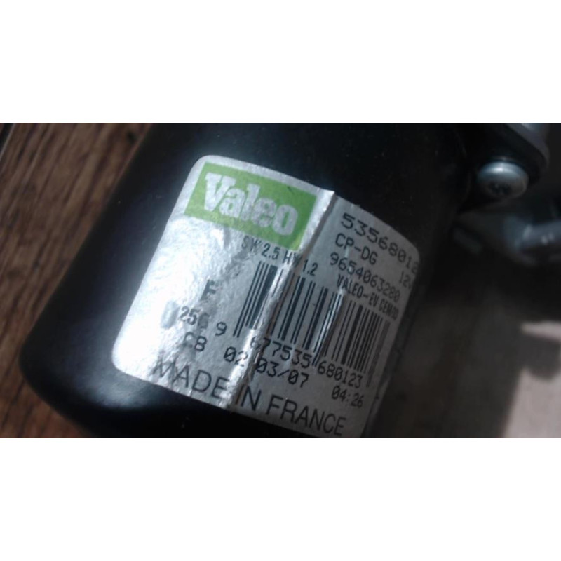 Moteur essuie glace avant droit CITROEN C4 GRAND PICASSO 1 d’occasion